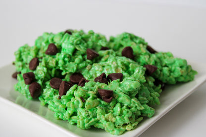 Mint Chip Crispie Mix Clusters